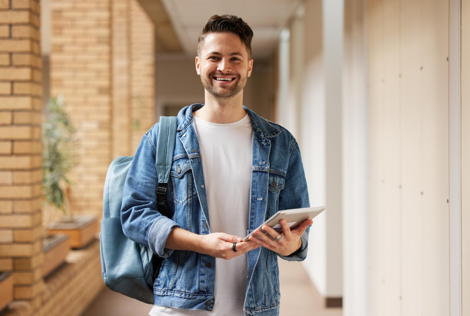 Pôles d'enseignement supérieur : un levier stratégique pour la réussite étudiante et l'attractivité des établissements